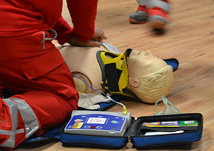 09 Settembre 2026 | CORSO di FORMAZIONE per L'USO DEL DEFIBRILLATORE SEMIAUTOMATICO BLS-D (5 ore)